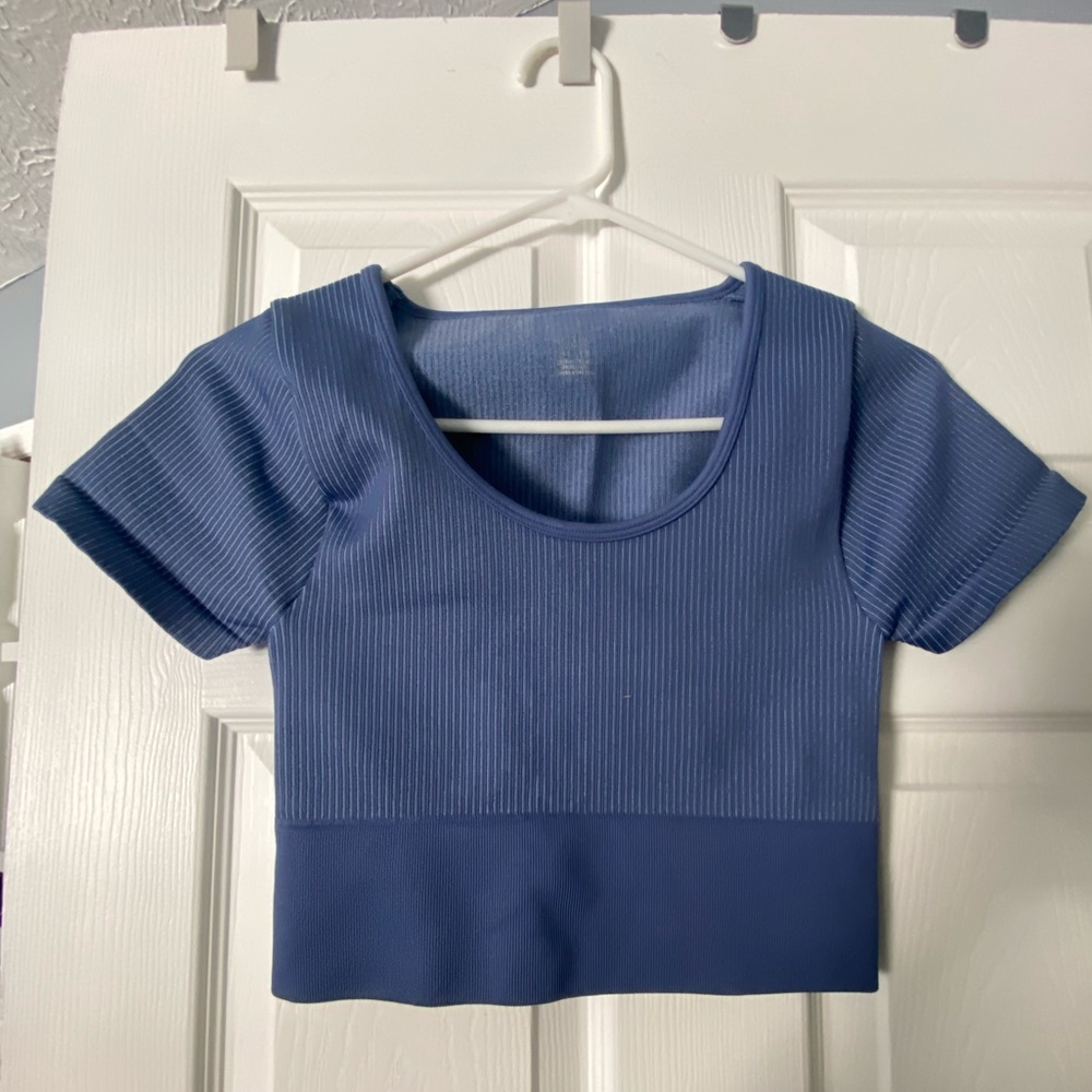 Aerie sidewalk seamless top! Worn once!